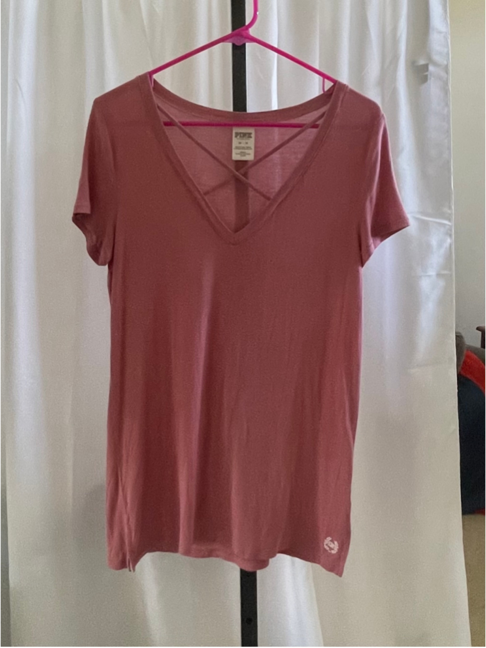 Women's Victoria's Secret PINK Short Sleeve V-Neck Tee, Pink, Size XS
